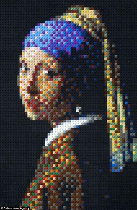 Incredible likeness: Laven's version of the Girl with a Pearl Earring by 17th-century Dutc... Art With Pearls, Recreate Famous Paintings, Lego Portrait, Pixel Painting, Pixelated Art, Girl With Pearl Earring, Girl With A Pearl Earring, Cool Pixel Art, Art Parody