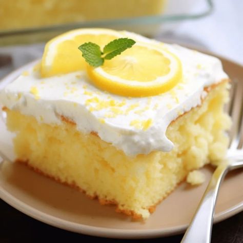 I've made this 6 times so far! Now, everyone expects me to bring it to a party! Lemon Dream Cake, Lemon Poke Cake, Poke Cake Lemon, Box Lemon Cake, Cake Mix Ingredients, Lemon Frosting, Cake Video, Lemon Cake Mixes, Lemon Dessert Recipes