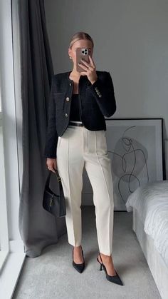 Profesional Outfit Women, Chic Corporate Outfits, Milda Gud, Networking Event Outfit, Event Outfit Ideas, Istoria Modei, Outfits Sommer, Business Professional Outfits, Look Office