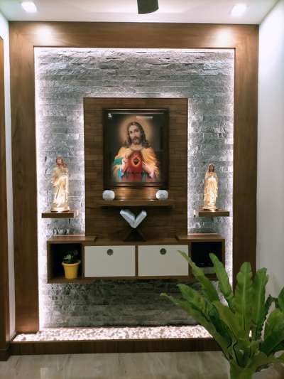 Indian Prayer Room Ideas, Alter Christian, Altar Design Home Modern, Prayer Unit Design Christian, Prayer Alter Ideas Home Altar, Altar Ideas Catholic, Small Altar Design Home Catholic, Christian Altar Ideas For Home, Prayer Area Ideas Home Christian