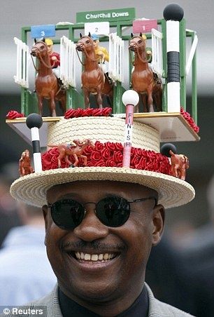 This is just awesome. Best hat we've seen yet.    #kentucky #derby #fashion Crazy Kentucky Derby Hats, Derby Hats Diy, Snowman Costume, Kentucky Derby Fashion, Derby Ideas, Party Make-up, Derby Fashion, Crazy Hat Day, Ky Derby