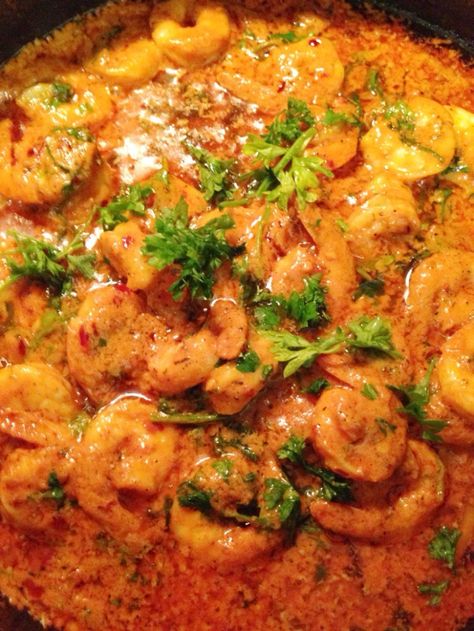 Shrimp Vindaloo, Indian Shrimp Recipes, Indian Prawn Recipes, Vindaloo Recipe, Prawn Masala, Prawn Dishes, Grilled Fish Recipes, Rogan Josh, Prawn Curry