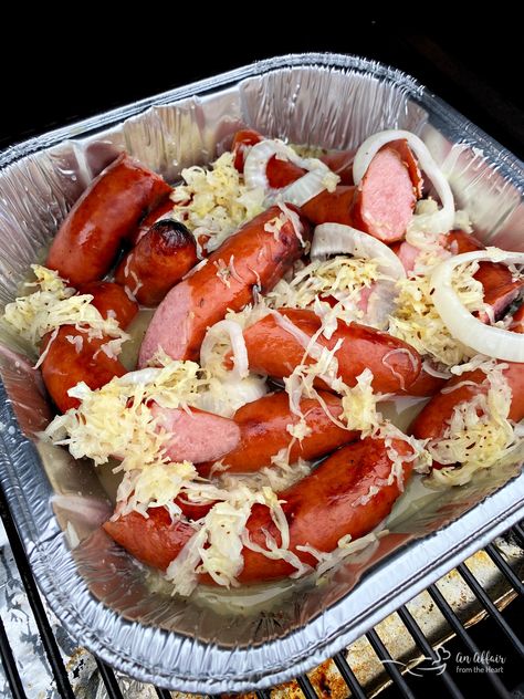 Grilled Polish Sausage & Sauerkraut a cookout family favorite! Polish Sausage And Sauerkraut, Smoked Polish Sausage, Sausage And Sauerkraut, Polish Sausage Recipes, Grilled Onion, Sausage Sauerkraut, Beef Dinners, Weekly Dinner, Polish Sausage