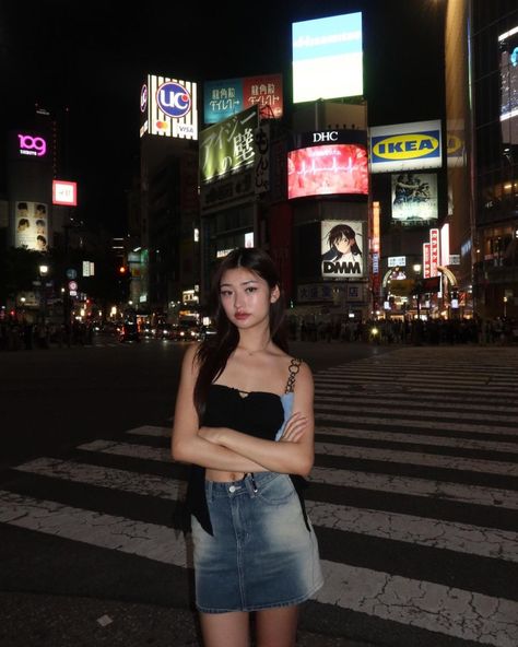 Julia Ma, Tokyo Photos, Japan Picture, Corps Parfait, Summer Poses, Japan Outfit, 여름 스타일, 사진 촬영 포즈, Pic Pose