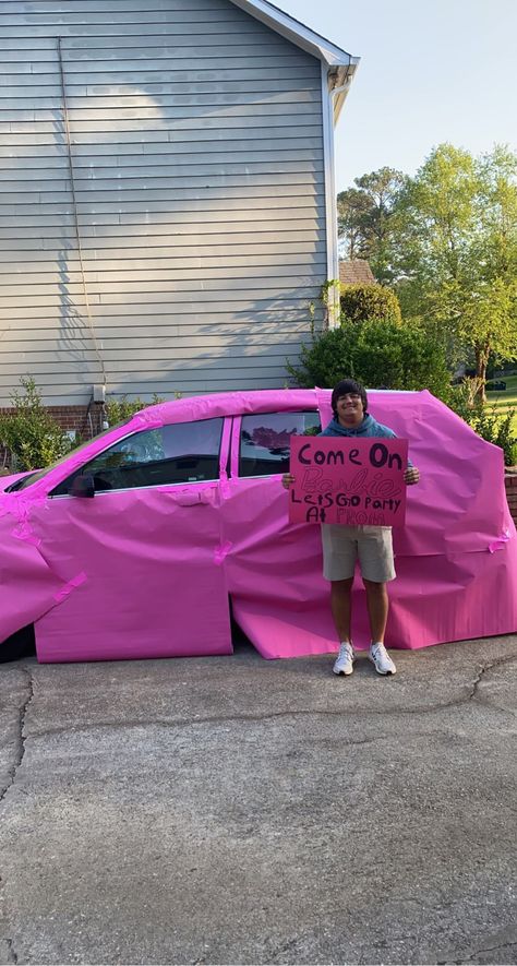 Barbie Promposal