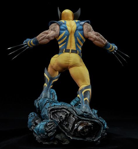 Back of 2018 Sideshow Premium Format Wolverine Figure Marvel Statues, Blue Costumes, Fantasy Figurine, Logan Wolverine, Marvel Toys, Wolverine Marvel, Figure Photo, Marvel Comics Art, Sideshow Collectibles