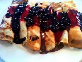 Cream Cheese Crepes, Blueberry Crepes, Cheese Crepes, Canned Blueberries, Compote Recipe, Blueberry Compote, Breakfast Places, Fruit Compote, Breakfast Restaurants