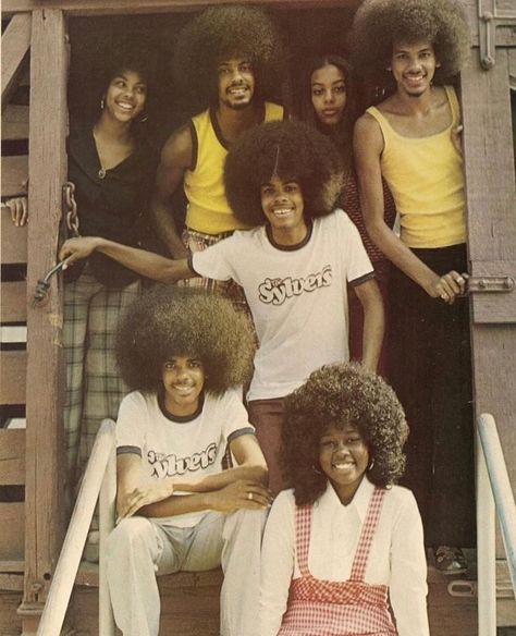 The Sylvers, Childrens Music, Vintage Black Glamour, Black Photography, Black Hollywood, Jackson Family, Neo Soul, Vintage Mens Fashion, The Jacksons