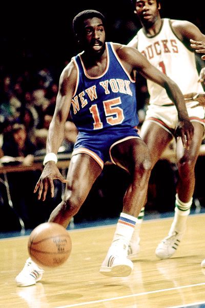 Earl Monroe / "The Pearl" Earl Monroe, Nba Arenas, Nba Highlights, Nba Superstars, Knicks Basketball, Sporting Legends, Musician Art, Ny Knicks, Vintage Basketball