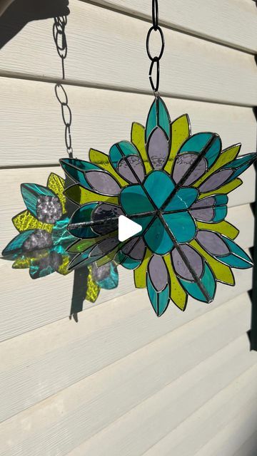 Hanna Hastings - Modern Stained Glass Artist on Instagram: "Just a lil spinner for the front of the house! I don’t know if it’s the pattern or the colour but it’s giving peacock vibes.  Pattern and tutorial on Patreon - Learn" Stained Glass Spinners, Explore Decor, Modern Stained Glass, Stained Glass Patterns, Stain Glass, Artist On Instagram, Glass Artists, The Colour, Stained Glass