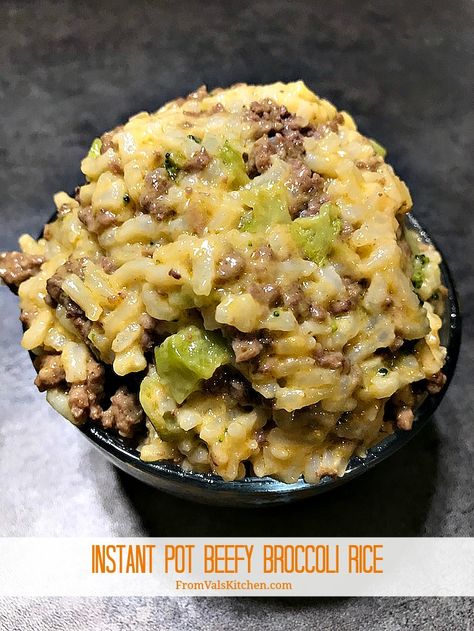 Instant Pot Beefy Broccoli Rice Recipe From Val's Kitchen Broccoli Rice Recipe, Instant Pot Ground Beef, Ground Beef And Broccoli, Beef Broccoli, Rice Recipes For Dinner, Broccoli Rice, Instant Pot Dinner Recipes, Broccoli Recipes, Instapot Recipes