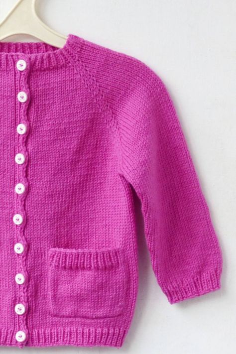 Kids Sweater Girls, Cardigan Sweater Pattern, Ladies Cardigan Knitting Patterns, Kids Knitting Patterns, Knitting Cardigan, Kids Cardigans, Sweater Knitting Pattern, Kids Jumpers, Knitting Patterns Free Cardigans