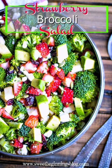 Strawberry Broccoli Salad ~ Sweet Beginnings Blog Broccoli Strawberry Salad Recipes, Quick Salad Recipes, Mac And Cheese Burger, Brisket Burger, Best Bbq Recipes, Feta Pasta Salad, Dips Recipes, Friends Recipes, Veggie Pasta