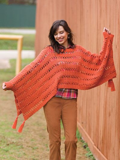 Oversize Tasseled Swoncho Crochet Pattern Crochet Autumn, Poncho Dress, Crochet Vest Pattern, Knit Edge, Crochet Poncho Patterns, Crochet Shawls And Wraps, Crochet Cap, Poncho Pattern, Crochet Magazine