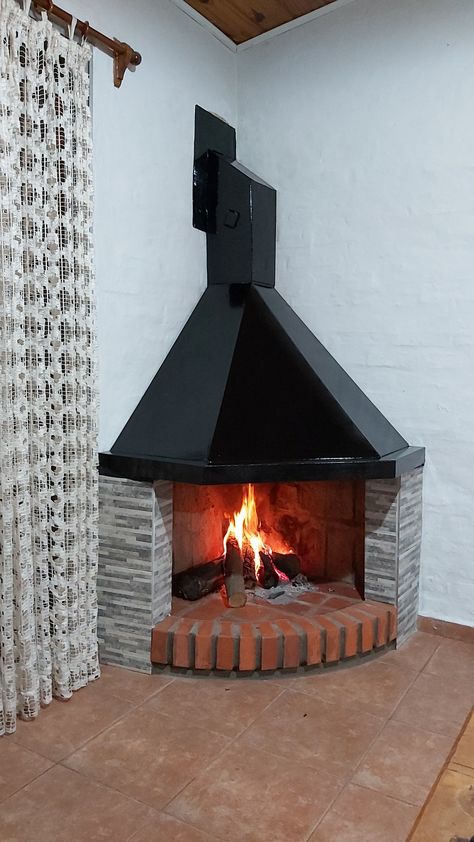 Wood Burning Stove Corner, Stone Cottage Homes, Corner Wood Stove, Wood Stove Chimney, Corner Gas Fireplace, Diy Heater, Pantry Decor, Wood Stove Fireplace, Home Design Magazines