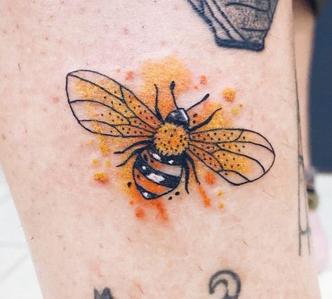 Couples Bee Tattoos, Bee Strong Tattoo, Bee Present Tattoo, Colorful Bee Tattoo, Bear And Bee Tattoo, Matching Bee Tattoo, Watercolor Bee Tattoo, Bee And Flower Tattoo, Si Scott