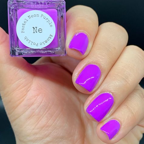 Neon Purple Nails, Summer Gel Nails, Fancy Things, Sassy Nails, Purple Nail Polish, Purple Nail, Cute Gel Nails, Bright Nails, Cnd Shellac