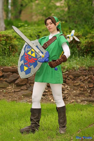 Link costume tutorial Link Zelda Costume, Zelda Diy, Zelda Costume, Link Hat, Link Costume, Link Halloween, Zelda Birthday, Link Cosplay, Legend Of Zelda Costume