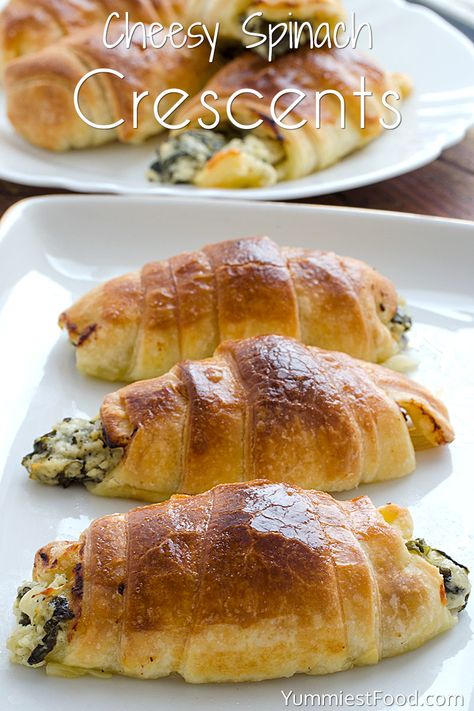 Cheesy Spinach Crescents – Recipe from Yummiest Food Cookbook Crescent Roll Recipes Dinner, Yummiest Food, Cheesy Spinach, Crescent Recipes, Easy Mashed Potatoes, Spinach Feta, Crescent Roll Recipes, Recipes Appetizers And Snacks, Puff Pastry Recipes