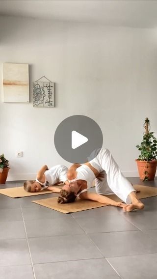 Yoga Practice on Instagram: "Reel by @vickyloboyoga ⠀ Short sequence of our practice…little by little more aware of your body and your breathing. ⠀ It may not be a visual sequence but it is one of Gonzalo’s favorites, we both love twists and binds. ⠀ ⠀ ⠀ 🧘‍♀Download YogaFlow iPhone app - Daily yoga classes for beginners. ✅Link in bio. ⠀ #reelsinstagram #reelsyoga #reelsyogatutorial #reelsvideo #yogatips" Twisting Yoga Sequence, Yoga Twists, Upper Body Stretches, Twist Yoga, Body Stretches, Instagram Reel, Daily Yoga, Yoga Classes, Yoga Tips