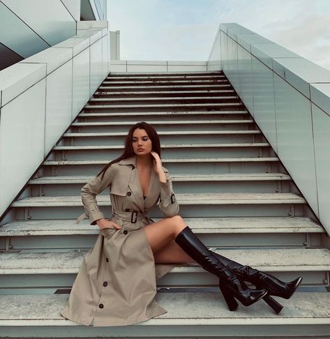 Lingerie Under Trench Coat, Trench Outfit, Long Coat Outfit, Rooftop Photoshoot, Brown Trench Coat, Fashion Model Poses, Trench Coat Outfit, Lingerie Shoot, Pose Fotografi