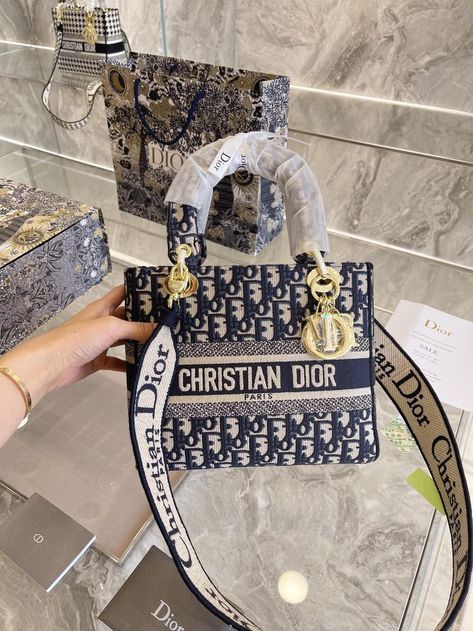 Christian Dior Bag, Expensive Bag, Luxury Bags Collection, Denim Tote Bags, Dior Fashion, Christmas Bags, Cute Bags, Branded Handbags, Lady Dior Bag