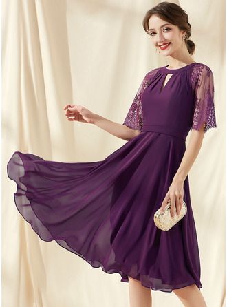 Modest Tea Length Dress, Purple Tea Length Dress, Vestidos Color Uva, Modest Cocktail Dress, Color Uva, Dresses Occasion, Chiffon Ruffle Dress, Knee Length Cocktail Dress, Purple Cocktail Dress