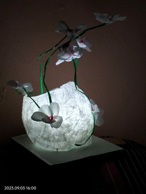 Simple and easy lamp from tissue paper Tissue Paper, Table Lamp