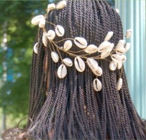 Cowrie Shell Headpiece Shell Headpiece, Afro Jewelry, Cowrie Shell Jewelry, Afrocentric Jewelry, African Accessories, Loc Jewelry, Natural Hair Inspiration, Handmade Fashion Jewelry, African Jewelry