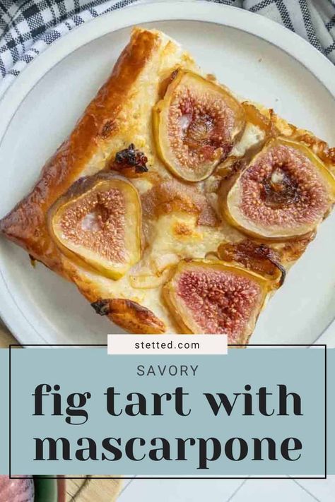 Perfect as a party appetizer or light lunch, this savory fig tart features sweet fresh figs, sautéed onion, and creamy mascarpone. It's a delicious bite! Fig Tart Recipe, Fig Appetizer Recipes, Fig Recipes Fresh, Fig Appetizer, Fig Tart, Fresh Appetizers, Fig Newtons, Homemade Dips, Onion Tart