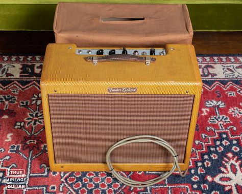 Fender Guitar Amps, Fender Deluxe, Where To Sell, Fender Guitar, Vintage Guitar, How Old, Marshall Speaker, Guitar Amp, Vintage Guitars