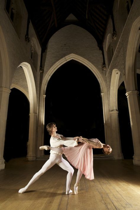 photographer Bex Singleton at a hand picked location where dancers Daria Klimentová and Vadim Muntagirov (Senior Principal & First Soloist respectively, from English National Ballet) were invited to evoke a flavour of St Valentine. Ballet Pose, Male Ballet Dancers, Ballet Poses, Valentines Day Photos, Dance Movement, Dance Tights, Water Colours, Ballerina Girl, Classical Ballet