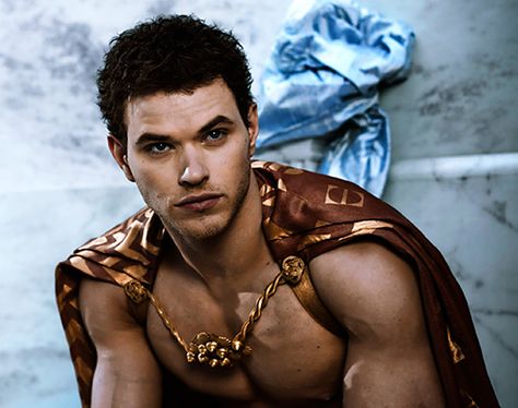 Kellan Lutz as Poseidon-he's so hot when he's not a vampire. Hercules Movie, Liam Mcintyre, Famous Male Models, Twilight New Moon, Kellan Lutz, Perez Hilton, Greek God, Luke Evans, The Twilight Saga