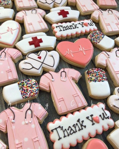 👩🏼‍⚕️💗#nursesrock #decoratedcookies #customcookies #sugarcookies #edibleart #sugarart #cookies #instacookies #cookiesofinstagram… Doctor Cookies, Nursing Graduation Cakes, Nurse Grad Parties, Nurse Graduation Party Decorations, Medical Cookies, Nurse Cookies, Nursing Cake, Nurse Party, Sugar Cookie Designs