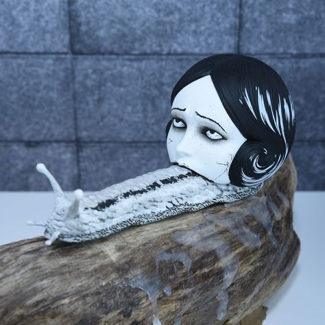 Creepy Doll Diy, Clay Crafts Creepy, Coraline Clay Sculpture, Junji Ito Sculpture, Weird Clay Art, Creepy Clay Art, Clay Creepy, Scary Clay Sculpture, Junji Collection