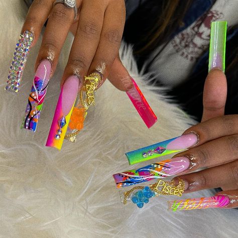 #nails #nailart #nailsofinstagram #u #manicure #beauty #nailsoftheday #nail #gelnails #nailsonfleek #nailsart #nailstagram #nailstyle #instanails #naildesign #nailsdesign #acrylicnails #naildesigns #nailtech #inspire #nailswag #nailpolish #love #nailsnailsnails #nailartist #unhas #gel #as #gelpolish #glitternails Long Colorful Nails, Nails Pisces, Sagittarius Nails Designs, Sagittarius Birthday Nails, Sagittarius Nails, Pisces Nails, Nails Neon, Sagittarius Birthday, Nail Design Inspiration