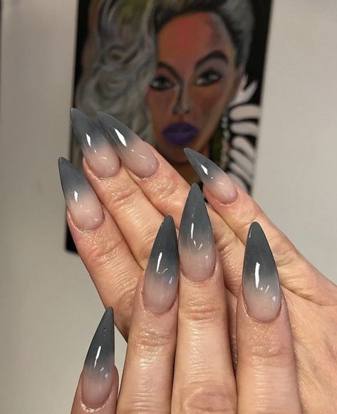 Ombre Nail Design, Grey Acrylic Nails, Grey Nail Art, Ombre Acrylic Nails, Ombre Nail Designs, Gray Nails, Unique Acrylic Nails, Nailed It, Minimalist Nails