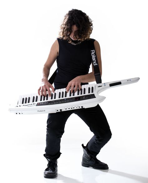 Music Keyboard, Rock Girl, Cyberpunk Style, Concept Art Character, Keyboard Piano, Music Labels, Punk Bands, Music Aesthetic, Body Poses