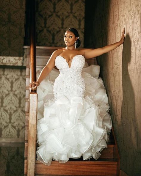 Black People Wedding Dresses, Black Brides, Dresses For Bride, Bridal Nail, White Mermaid, Curvy Bride, Mermaid Wedding Dresses, Wedding Gloves, Cascading Ruffles