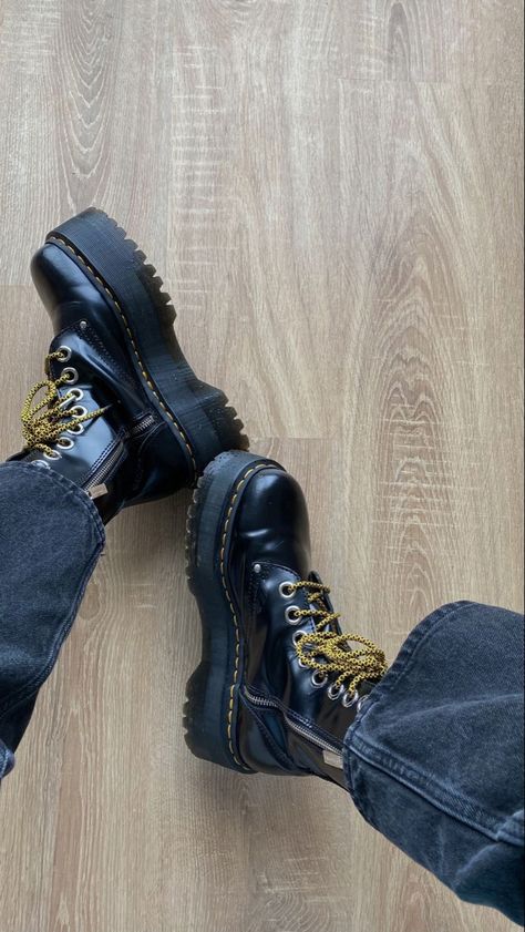 Doc Martens Jadon Platform, Jadon Max Boots, Dr Martens Outfit Platform, Jadon Max Dr Martens, Doc Martens Jadon Max Outfit, Jadon Max Platform Boot Outfit, Doc Platforms, Dr Martens Jadon Max Outfit, Jadon Max Outfit