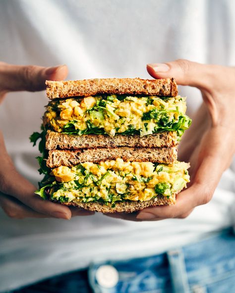 Lemon & Dill Chickpea Sandwich | Evergreen Kitchen | Vegan, gluten free (option) Fruit Chicken, Evergreen Kitchen, Chickpea Sandwich, Chickpea Salad Sandwich, Lemon Dill, Easy Veggie, Veggie Sandwich, Vegan Sandwich, Ree Drummond