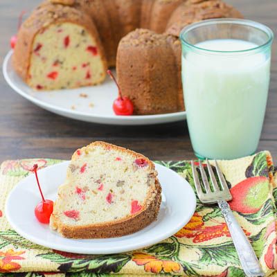 Cherry Pecan Bundt Cake Slice | Magnolia Days -  Oh yes!  A beautiful cake with maraschino cherries.  Love my maraschino cherries! Pecan Bundt Cake, 7up Pound Cake, Butter Pound Cake, Smooth Cake, Garlic Mushrooms, Creamy Garlic, Pound Cake Recipes, Piece Of Cake, Maraschino Cherry