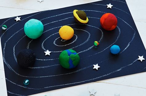 Fuel your children's inner scientist with these out of this world ideas. Best Playdough Recipe, Solar System Projects For Kids, Space Art Projects, Playdoh Mats, Solar System For Kids, Solar System Model, Solar System Projects, Solar System Crafts, School Prep