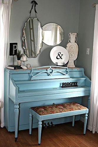 Tiffany blue piano Piano Remodel, Piano Redo, Piano Seat, Blue Piano, Painted Piano, Bigger House, Painted Pianos, Piano Ideas, Piano Decor