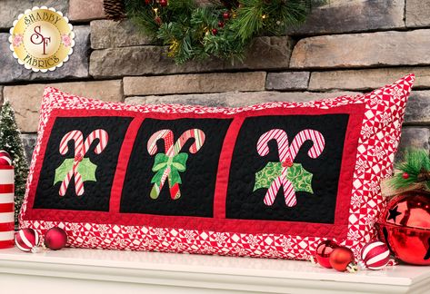 Candy Cane Bench Pillow - Pre-Fused & Laser-Cut Kit Cane Bench, Easy Pillows, Christmas Tree Quilt, Bench Pillow, Christmas Quilt Patterns, Applique Templates, Holiday Quilts, Bench Pillows, Tree Quilt