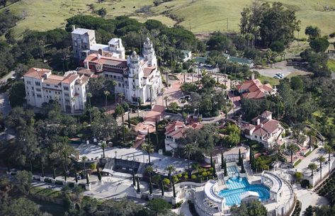 Hearst Castle California, Hurst Castle, Old Hollywood Homes, San Simeon California, Extravagant Homes, San Simeon, Hearst Castle, Expensive Houses, The Newspaper