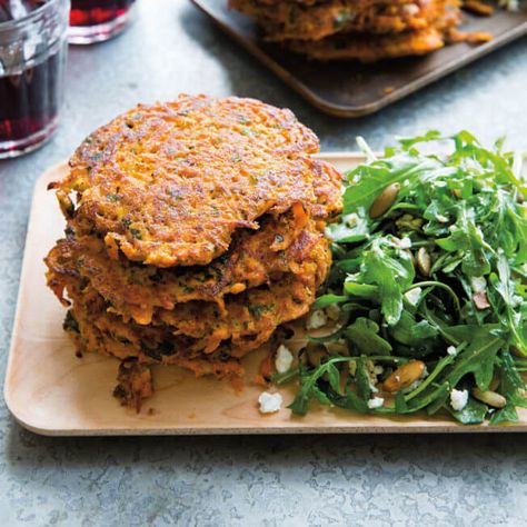 Recipe Arugula, Salad Carrot, Latkes Recipe, Hanukkah Dinner, Potato Pancakes, Arugula, Williams Sonoma, Side Dish Recipes, Salad Recipe