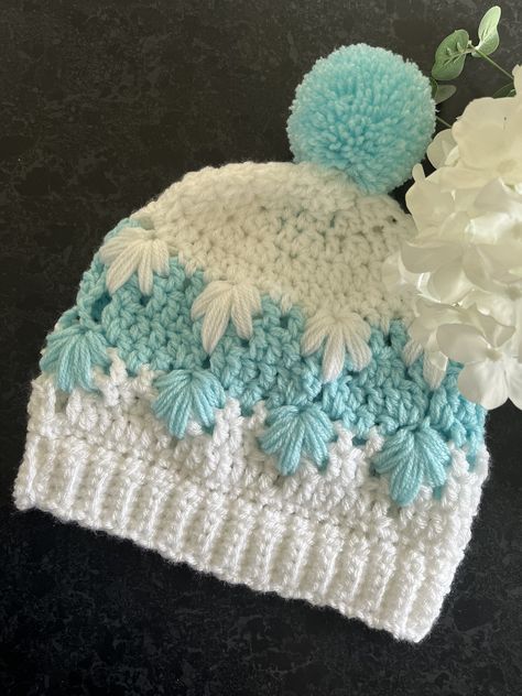 Frozen winter crochet hat ❄️ Frozen Crochet Hat, Crochet Frozen, Winter Crochet Hat, Crochet Winter Hats, Winter Crochet, Crochet Bebe, Crochet Hat, Head Wraps, Frozen