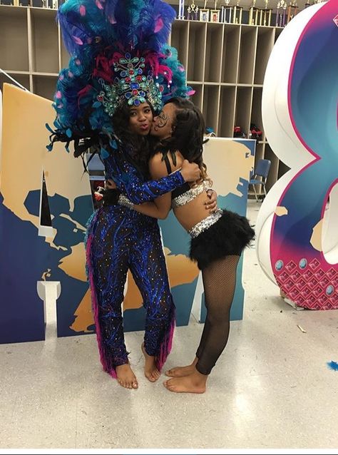 Captain Camyrin and Faith #DD4L Sisterhood Faith Dancing Dolls, Dd4l Dancing Dolls Outfits, Faith Thigpen, Camryn Harris, Dd4l Dancing Dolls, Majorette Dance Uniforms, Majorette Outfits, Dancing Dolls Bring It, Majorette Dance