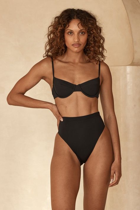 Maui Top - Black - Black / V Underwire High Waisted Bikinis, High Waist High Leg Swimsuit, High Wasted Swimsuits For Women, Black Bikinis For Women, Bathing Suit For Body Type, Bathing Suits High Waisted, Black High Waisted Swimsuit, Clothes Essentials, High Waisted Swimwear